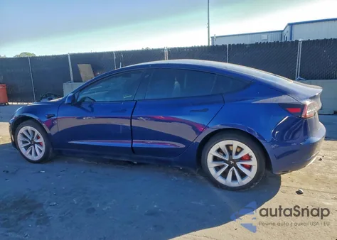 2021 Tesla Model 3 z USA, uszkodzony, nr VIN 5YJ3E1EA9MF046410